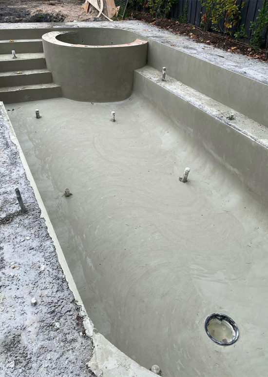 Pool Builder - Concrete Swimming Pool and Spa Builder Melbourne