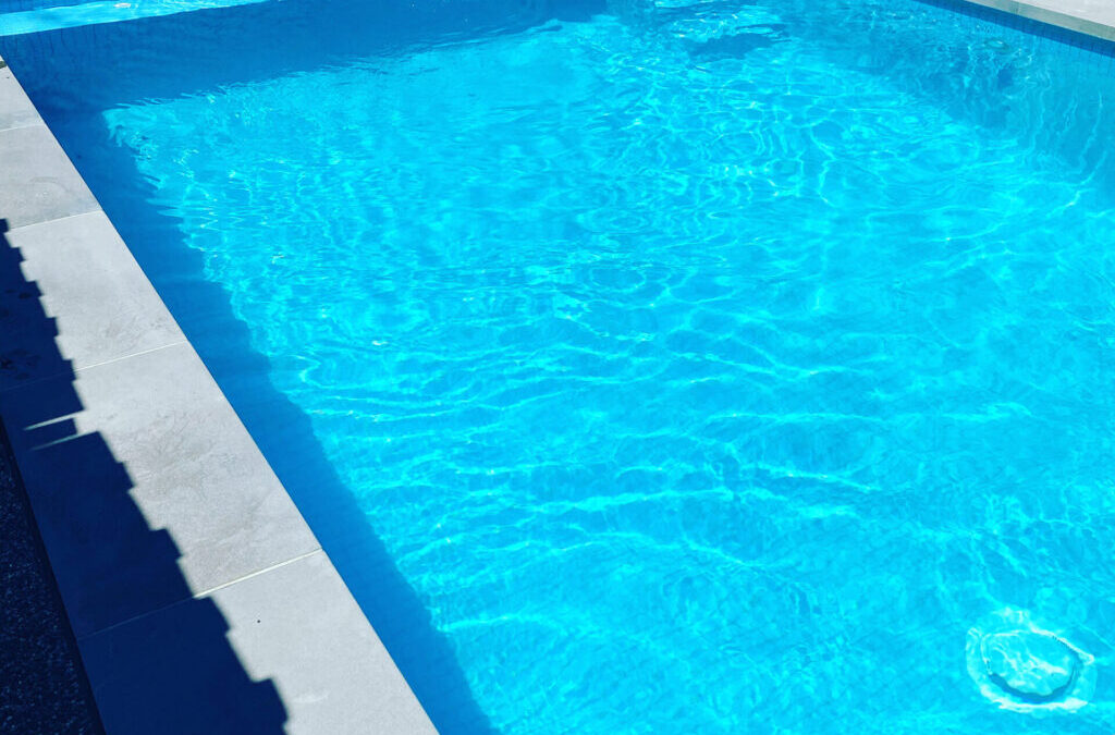 Pool and Spa Combination Elegance